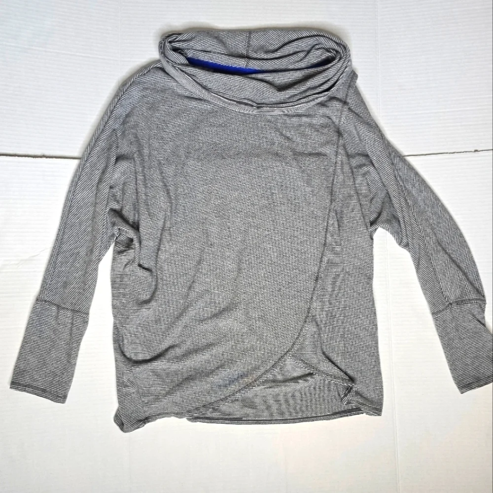 Calvin Klein Performance Stretch Pullover - Picture 1 of 3